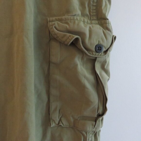 MADEWELL Plus Garment-Dyed Low-Slung Straight Cargo Pants in Classic Olive 18W - Picture 5 of 13